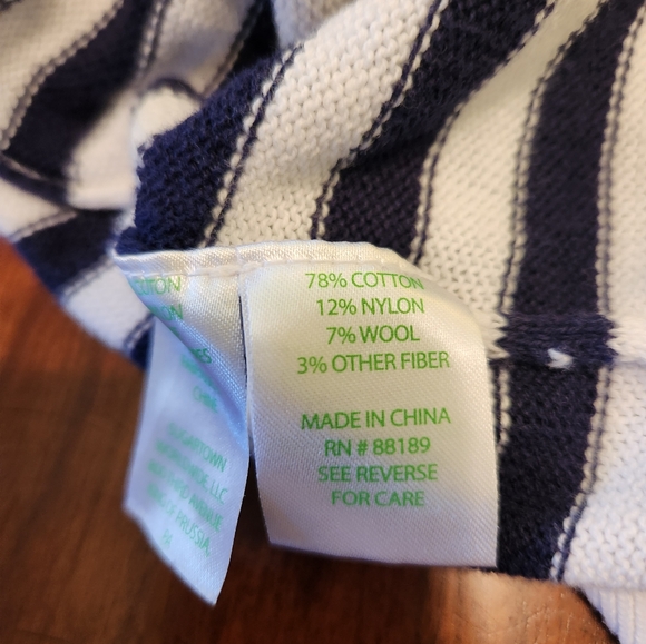 Lilly Pulitzer sweater size large - Picture 5 of 5